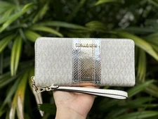 Michael Kors Jet Set Travel LG Continental Wallet MK Center Stripe Pale Gold