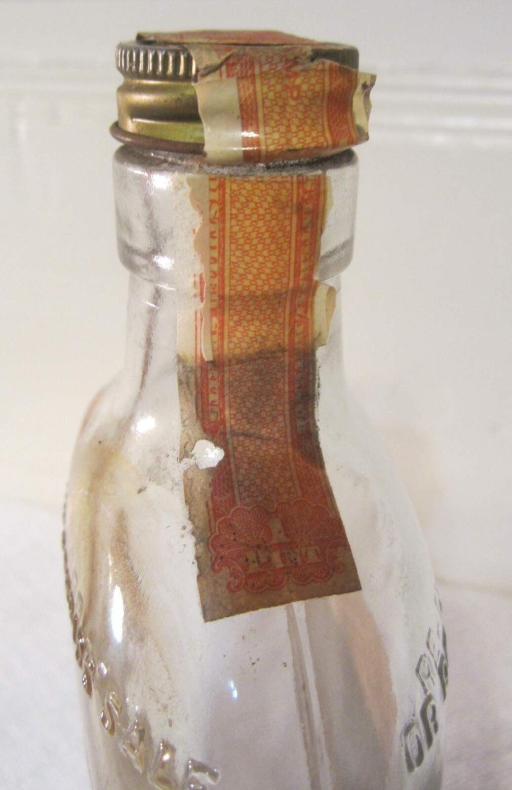 1940 Pilot Rock whiskey bottle Higgins Hopkinsville Ky Bonds Mill