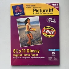 Avery Photo Series 8.5 X 11” Glossy Photo Paper 15 Sheets Sealed