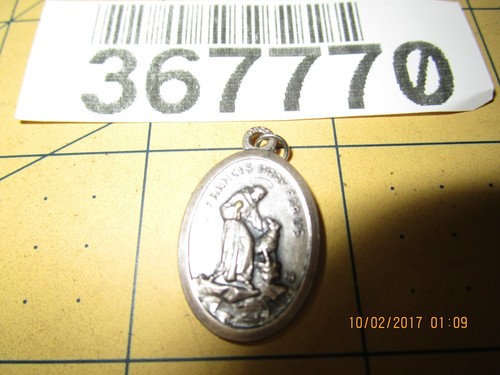 SILVER MEDAL OLD CATHOLIC CHARM silver tone two sided st francis / anthony