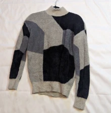 Michelle Nicole Wool Blend Color Block Eyelash Fuzzy Sweater Size Small