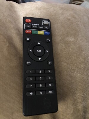 Used  Remote Control For Android TV Box Batt Cmp Clean.