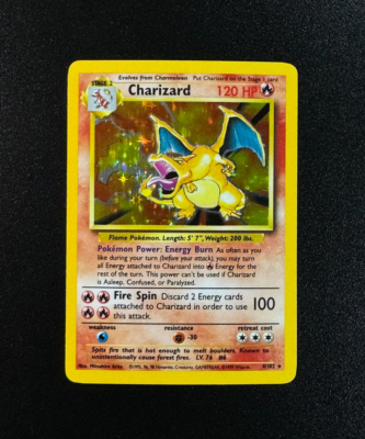 Pokémon TCG Charizard Base Set 4/102 Unlimited Holo Rare Card