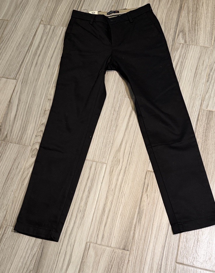 DockERS Men's Black Khaki Slim Fit Pants, Flex Comfort Shirt Gripper 28 X 32