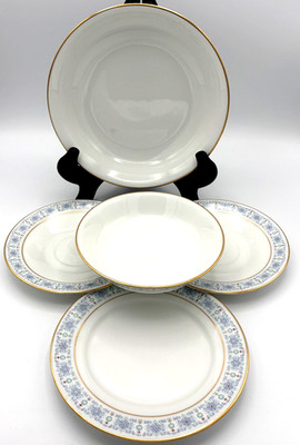 Oxford Bone China Tivoli 5 Pc Place Setting 2 Soup Bowls Cup Saucers USA VTG