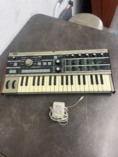 KORG MICRO KORG ANALOG KEYBOARD SYNTHESIZER VOCODER W POWER CORD