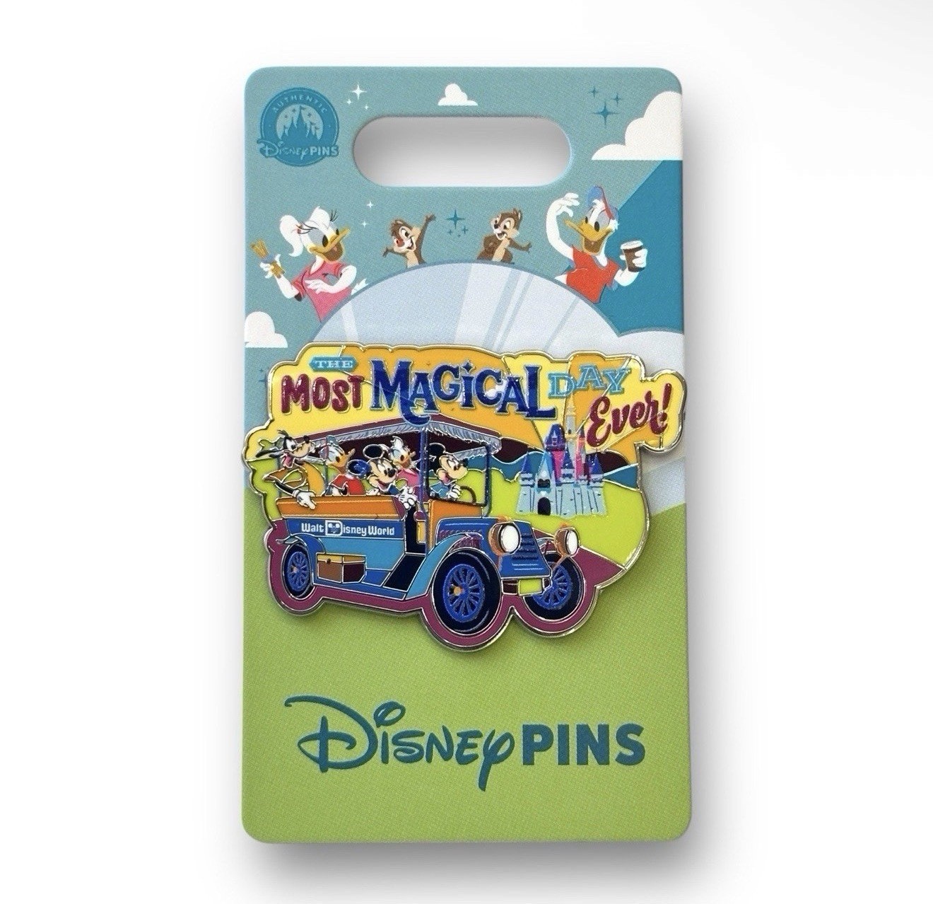 NWT Disney Parks The Most Magical Day Ever Mickey Minnie Goofy Donald Pin