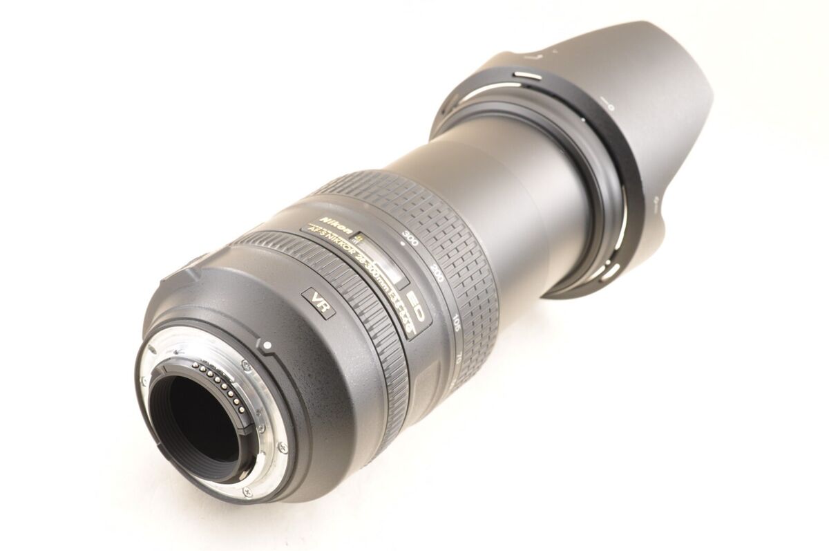 Mint 8620shot* Nikon D800 Digital Camera /AF-S 28-300mm F3.5 Mint 8620shot* Nikon D800 Digital Camera /AF-S 28-300mm F3.5
