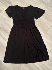 Forever 21 Black Deep V-neck Knit Dress, Size M