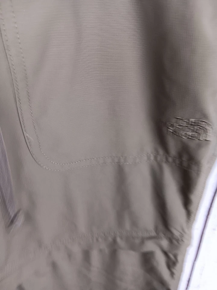 Женские туристические брюки-трансформеры The North Face 12 зеленые шорты для улицы - Изображение 4 из 4