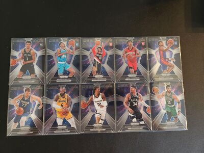 2023-24 Panini NBA Prizm Deep Space Base Silver Green VICTOR FULL 