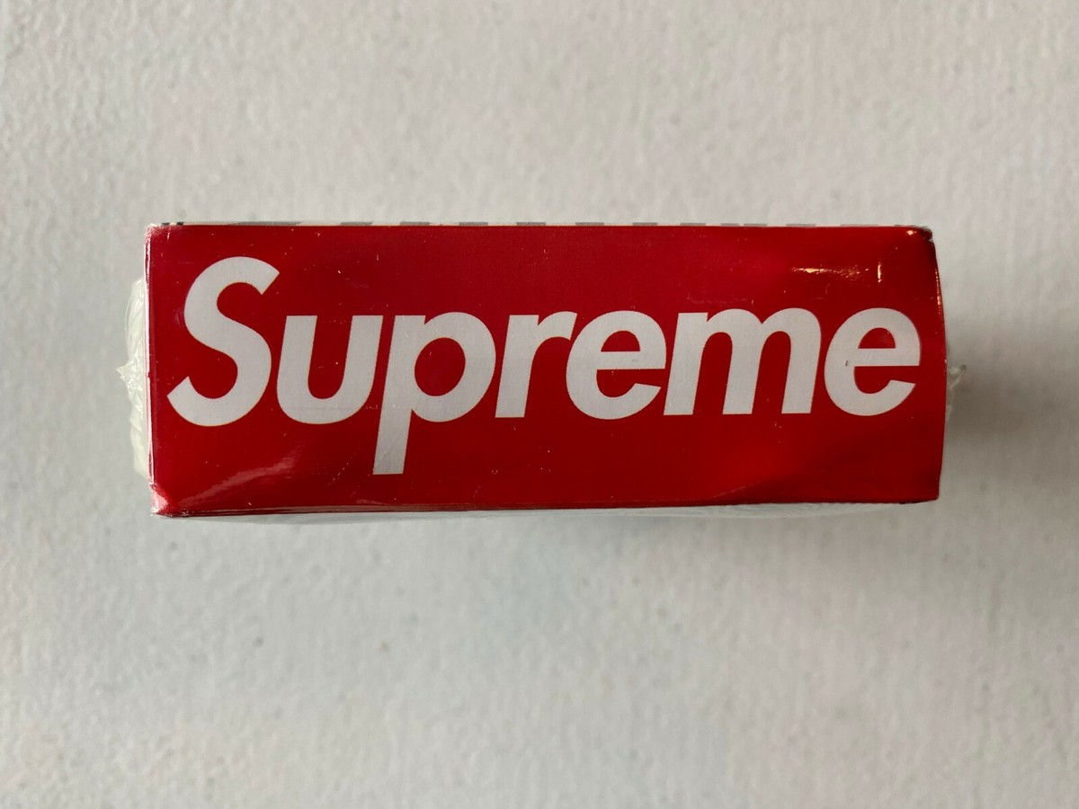 New Supreme x Spitfire - Skate Wheels (Set of 4) - Gold New Supreme x Spitfire - Skate Wheels (Set of 4) - Gold