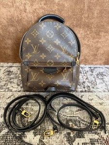 lululemon belt bag logo strap lululemon Chicago Blackhawks Tonal Script Everywhere Belt Bag  CBH Shop