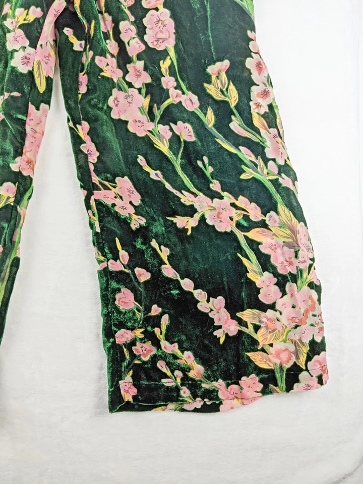 Mono Floral Terciopelo Verde Rosa Flores Pierna Ancha Manga Corta Boho Retro Foto 4 de 4