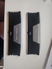 Corsair Vengeance RGB 32GB 2 x 16GB 7000mt/S DDR5 CMH32GX5M2X7000C34