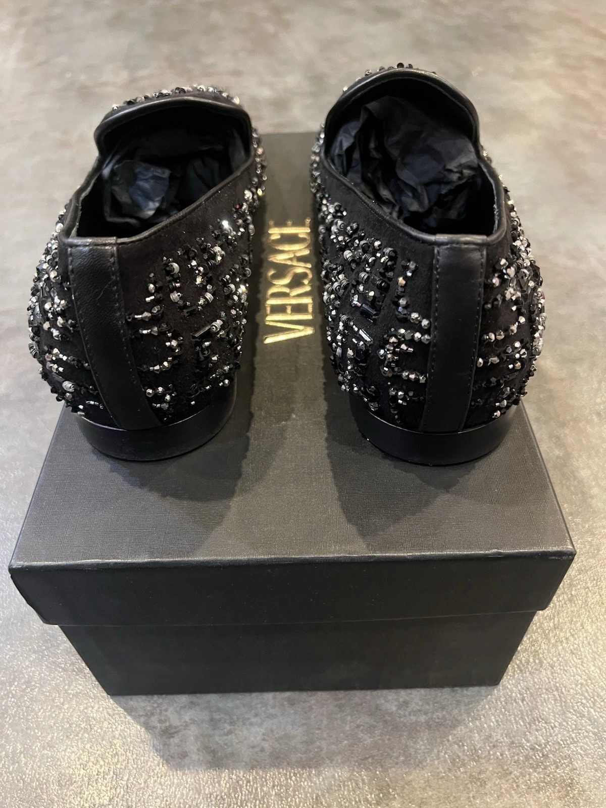 Vendita al dettaglio $2295 Versace ciabatte da uomo in camoscio impreziosite da perline 44 US 11 UK 10