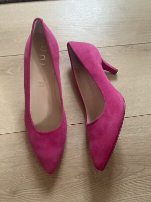 Unisa Melton Fragola Fuchsia Pink Suede Leather Kitten Heels