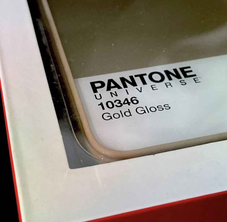 Funda Pantone Universe Escenario Metálica Dorada Cubierta Parachoques Para iPhone 6 Foto 2 de 2