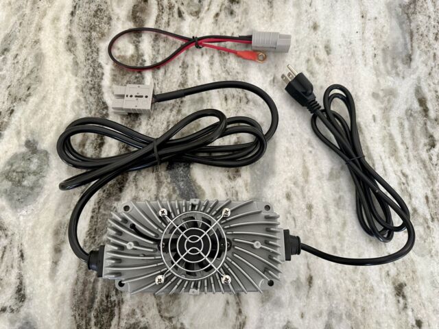 Allied Lithium Battery Charger 12V