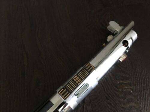 Anakin Lightsaber Prop Custom Replica - Full Metal - Picture 5 of 10