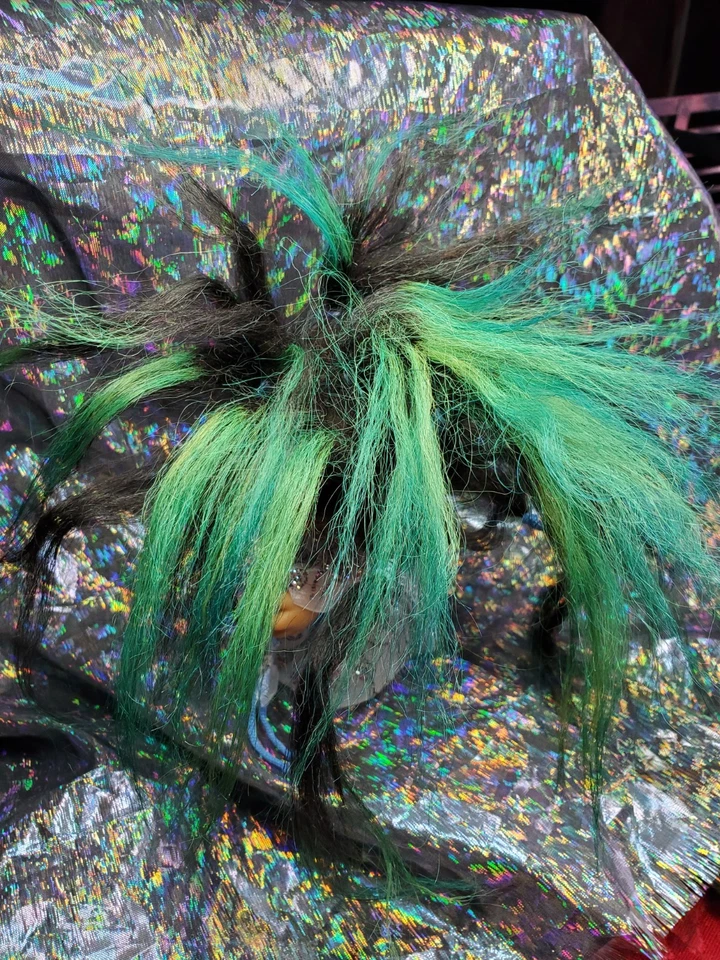 ÚNICO Vintage Russ 4" Troll Hermosos Ojos de Vidrio Púrpura Grandes Cristales de Swarovski Foto 4 de 4