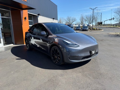 2023 Tesla Model Y Long Range - Picture 3 of 16
