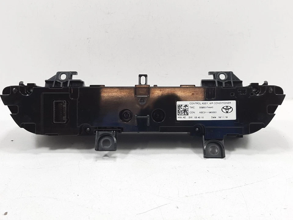 TOYOTA C-HR 2020 Heater Control Panel 55900F4440 - Image 4 of 4
