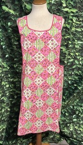 Vintage 1960s Bib Apron Grannycore Pink Floral Tie Back Pockets