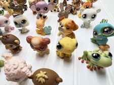 VTG Littlest Pet Shop LPS Mixed Lot of 70Figures Cats, Dogs, 100 Accessories