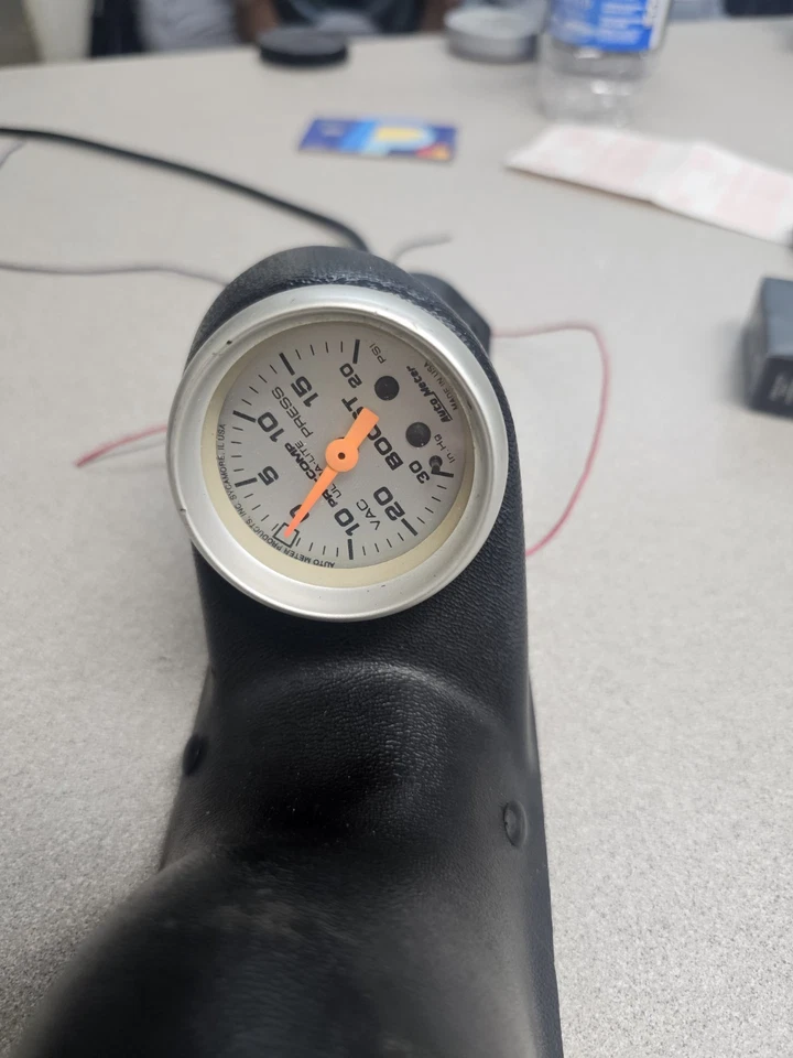 Aftermarket Ultra Lite Pro Comp Gauges With Pod - Image 4 of 4