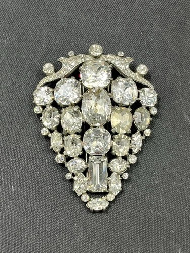 Vtg Fur Dress Clip Brooch Silver Tone W/Clear Glass Unsigned Eisenberg? 3” Long