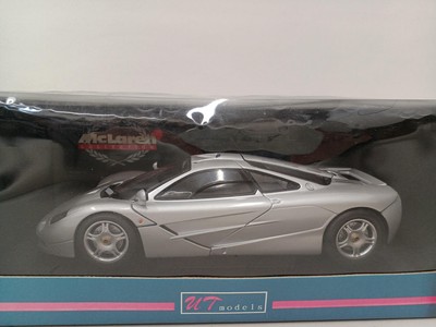 ミニカー McLaren F1 Road car 1/18 MCLAREN COLLECTION 1/18 Scale McLaren F1 GTR roadcar Silver Very