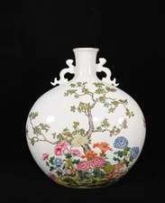 Collectable Art Hand Painting Famille Rose Porcelain Bird Flat Vase