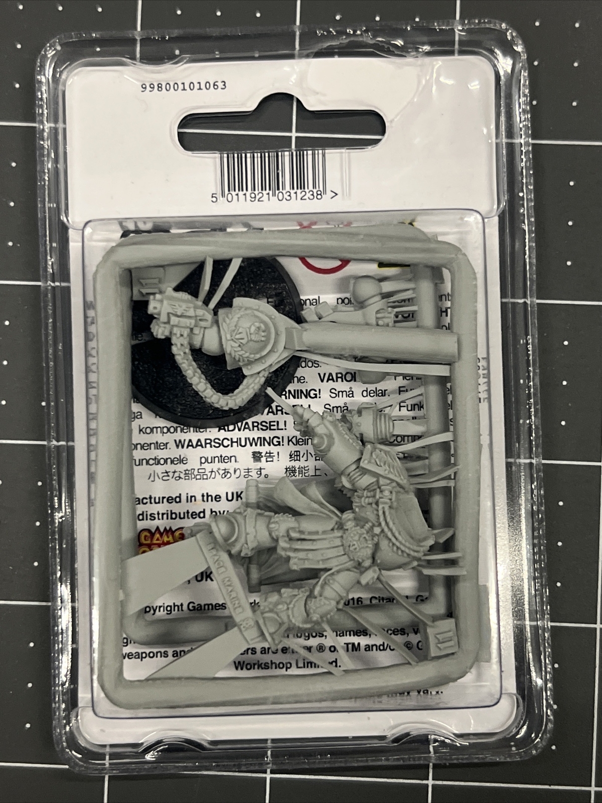 PEDRO KANTOR: Warhammer 40K Space Marine Crimson Fists Chapter Master NIB