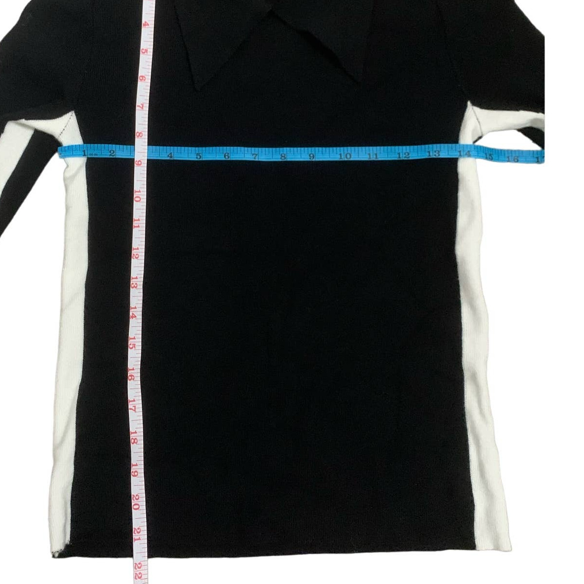 Ribbed Black & White Striped Crop Top Sweatshirt - image 3