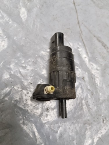 Waschwasserpumpe Scheibenreinigung  1K6955651 Golf 5 V 1K Original VW