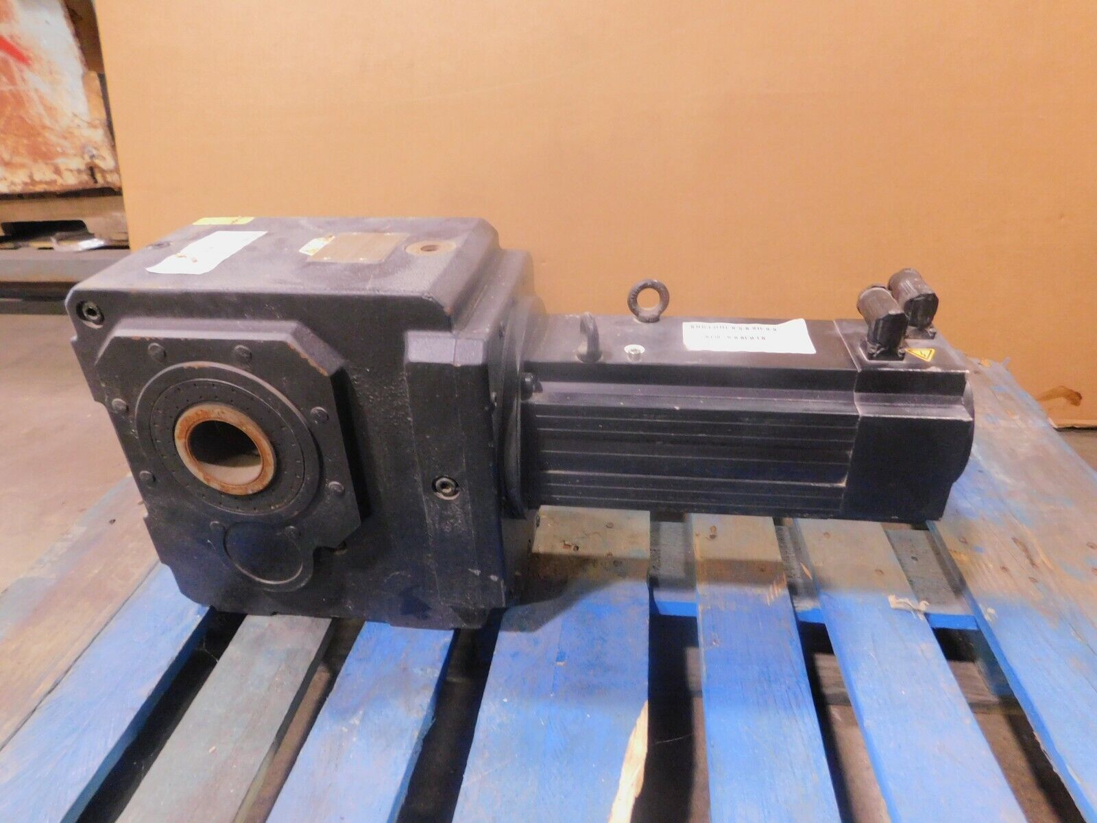 Stober Reservation Servo Motor and K713SG0890ED704 right-angle gear Charlotte Mall reducer.