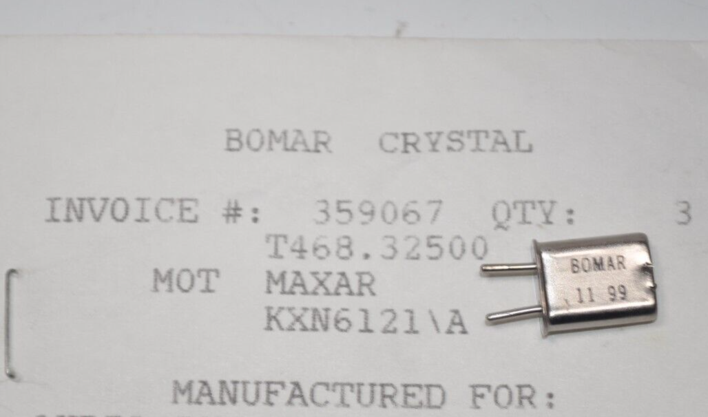 BOMAR Radio Crystal for Motorola Maxar Transmit T 468.325 MHz KXN6121/A
