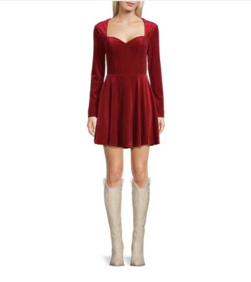 Darlin Red Long Sleeve Sweetheart Neck Velvet Fit-And-Flare - Main Image