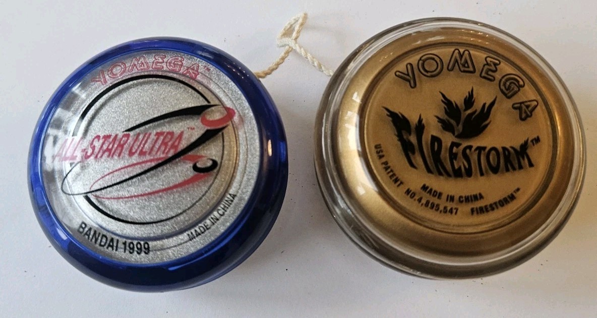 Lot of 2 Vintage Yomega Yo-Yos All Star Ultra & Firestorm 1999
