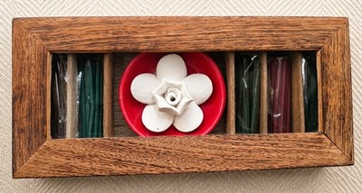 Flora Classique Wooden Incense Gift Set Glass Display Box Ceramic Flower Holder