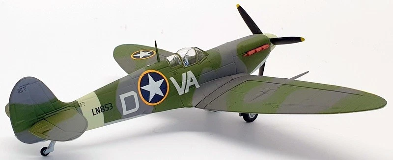 Armour Collection Avión Escala 1/48 98161 - Spitfire RAF Reino Unido Mk V 335 FS 4FG Foto 2 de 4