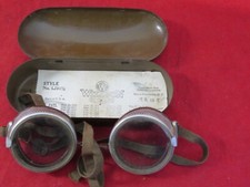 Aviator Motorcycle Wilson Goggles Style No.LJ 31 1/2 With Case  Paper c.1900's