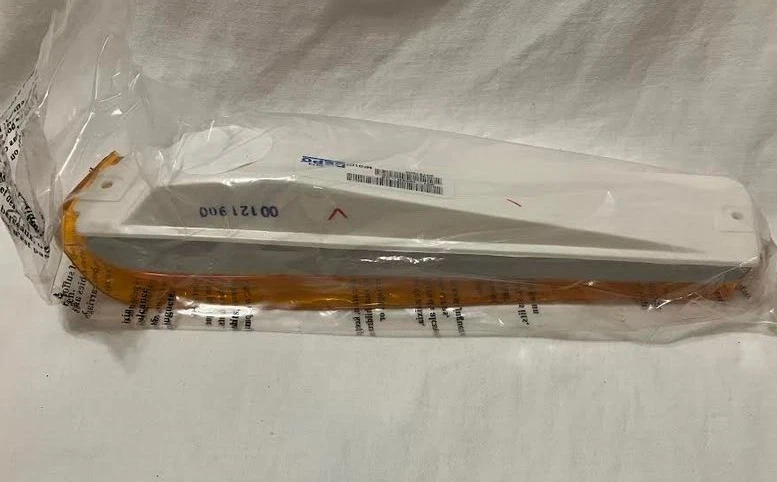 Luz de señalización lateral de estacionamiento del lado del pasajero DEPO para Ford-150-FO2521162 1978-1979 Foto 3 de 4