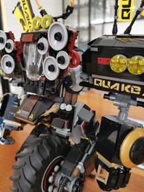 LEGO The Ninjago Movie QUAKE set 70632 Retired Mech incl minifigs