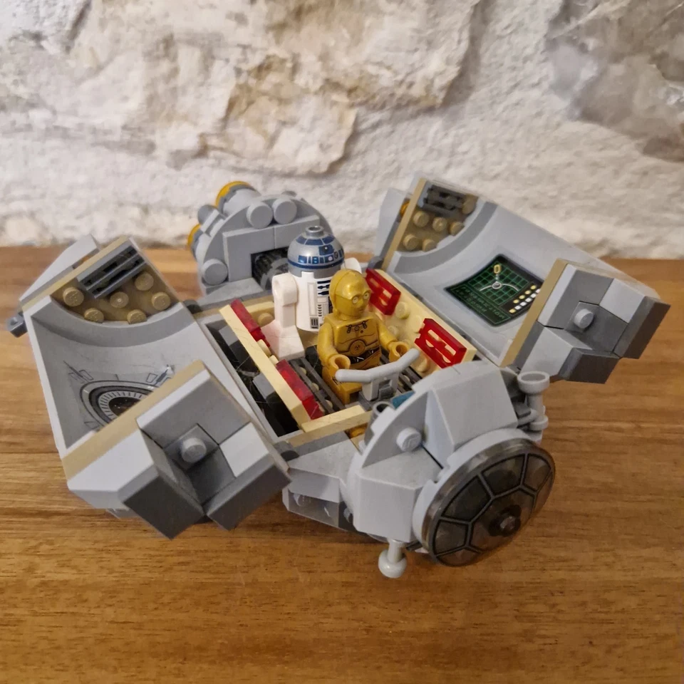 LEGO Star Wars 75136 Droid Escape Pod, photo 1 sur 5