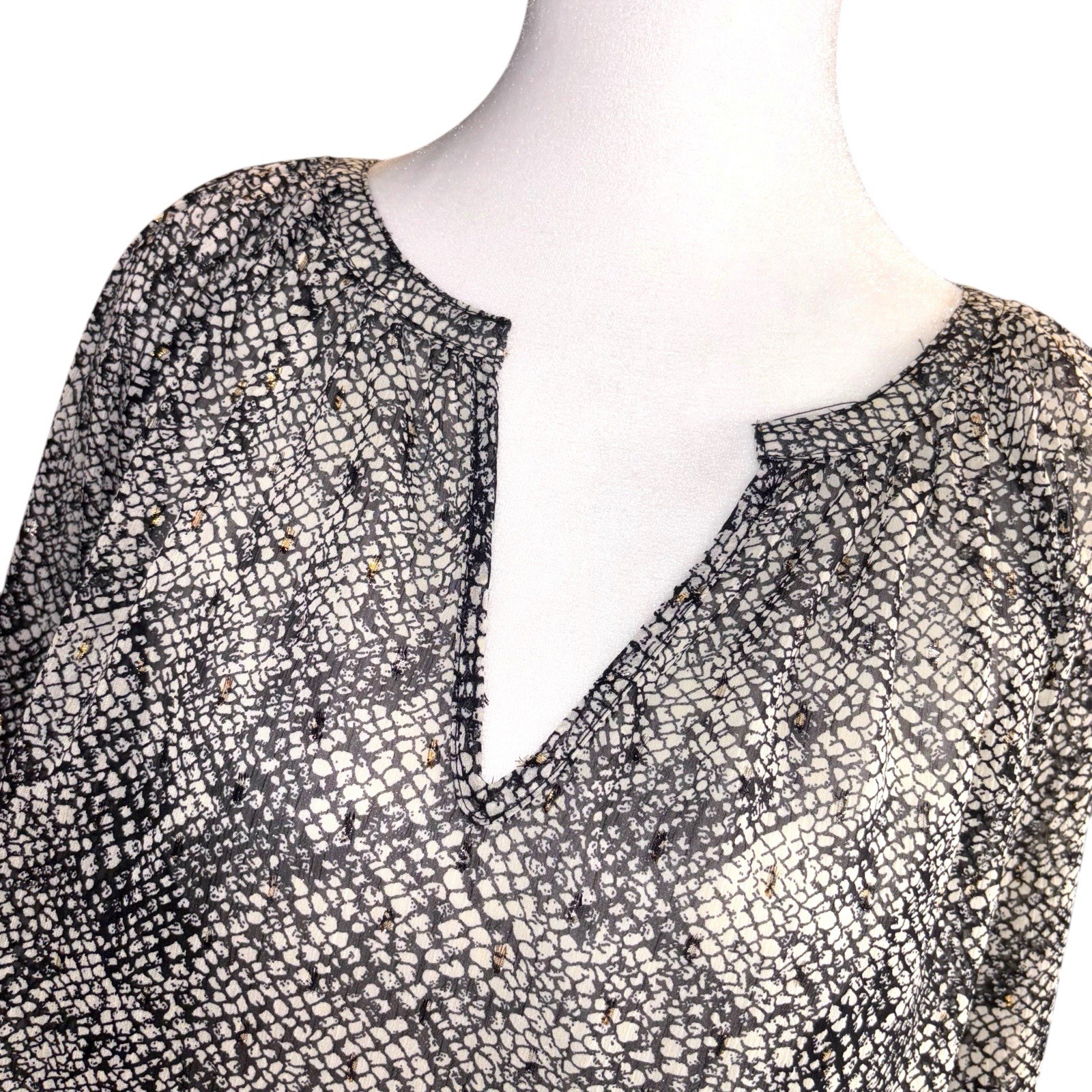 Love Stitch Women Boho Blouse S Flowy Balloon Sleeve V-Neck Sheer Black NEW