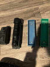 Vintage Lionel Train Bundle   Locomotives, Cars, Track  Transformers