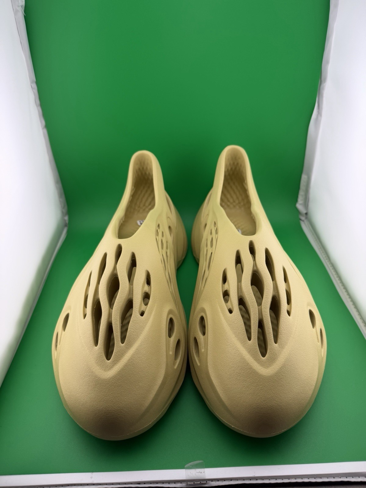 Yeezy Foam Runner Sz 16 Sulfur RNNR Men's Adidas GV6775 Sulfur New