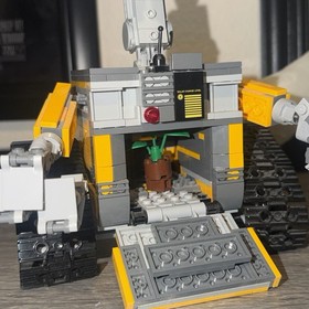 LEGO Wall-E 21303 Original Assembled See Pics For Condition
